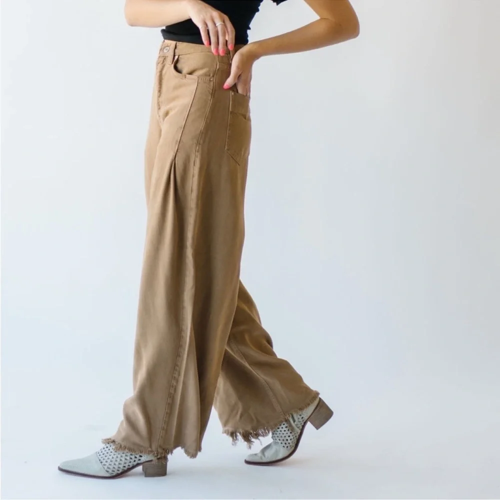 New Free People Old West Slouchy Wide-Leg Jeans Tan 31